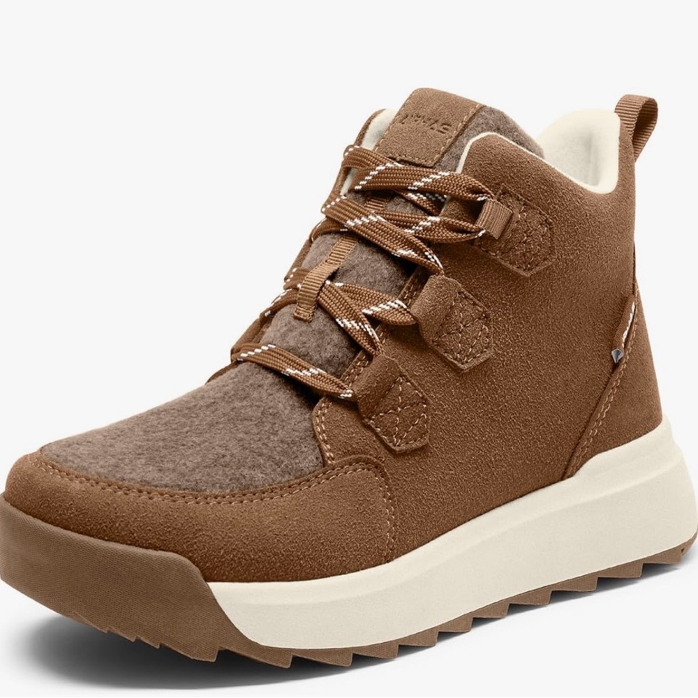 Brown Suede Lace-Up Winter Snow Sneaker